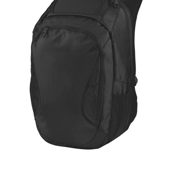 Form Backpack Thumbnail